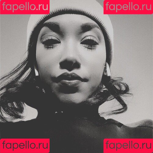 Candice Patton Onlyfans Photo Gallery 