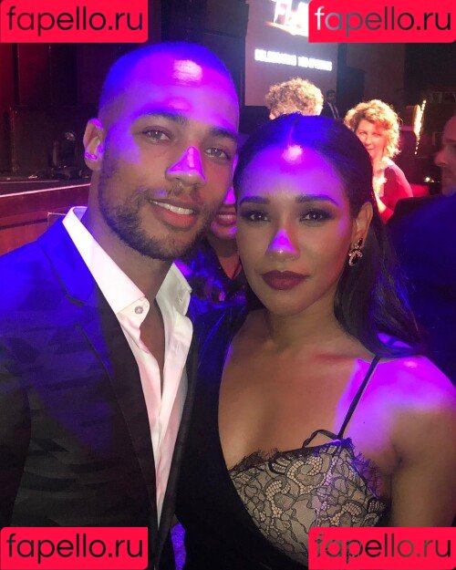 Candice Patton Onlyfans Photo Gallery 