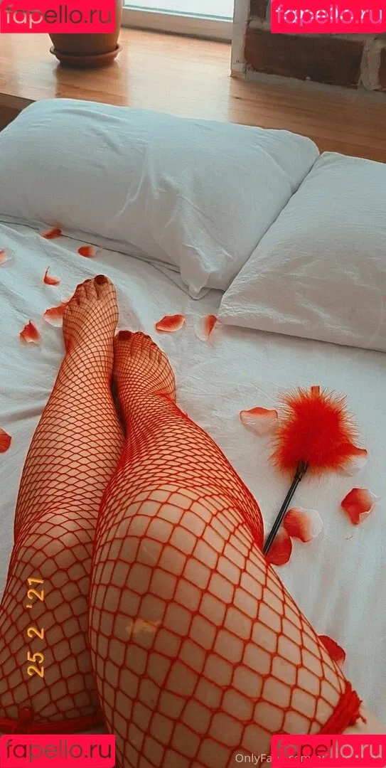 alenaostfree Onlyfans Photo Gallery 