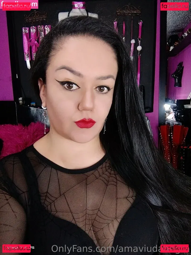 amaviudanegra Onlyfans Photo Gallery 