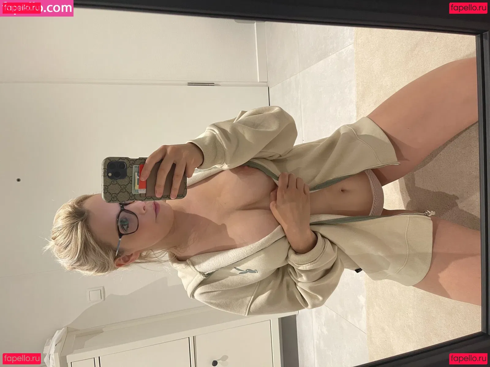 Feliz Nicole Onlyfans Photo Gallery 