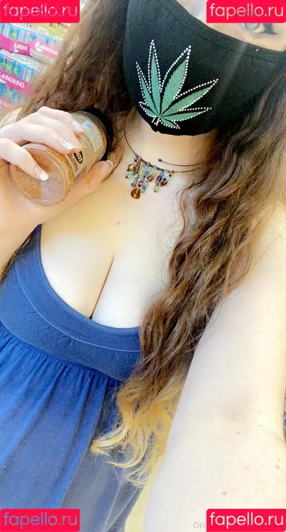 Lylah Love Onlyfans Photo Gallery 