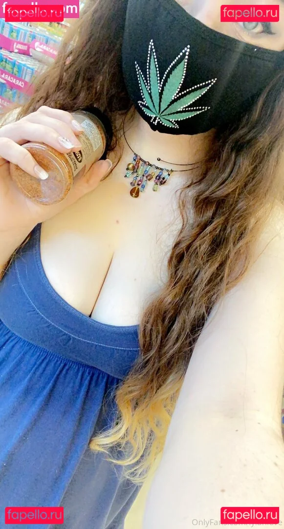 Lylah Love Onlyfans Photo Gallery 