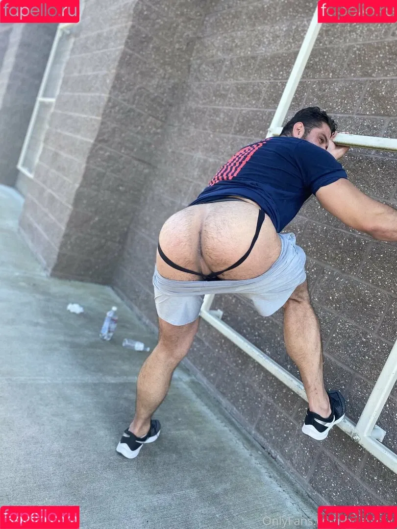 briefsbull Onlyfans Photo Gallery 