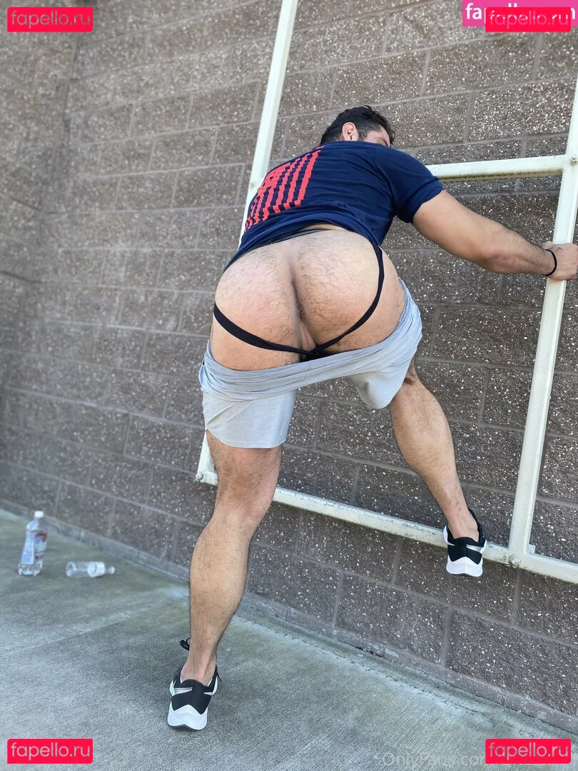 briefsbull Onlyfans Photo Gallery 