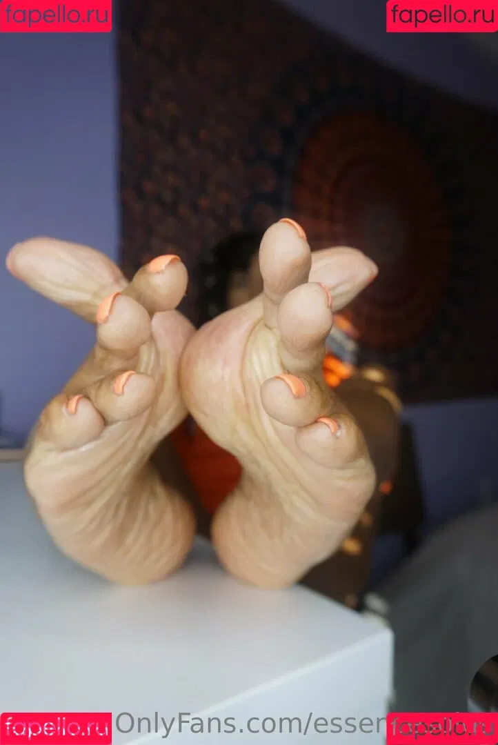 essencesoles Onlyfans Photo Gallery 