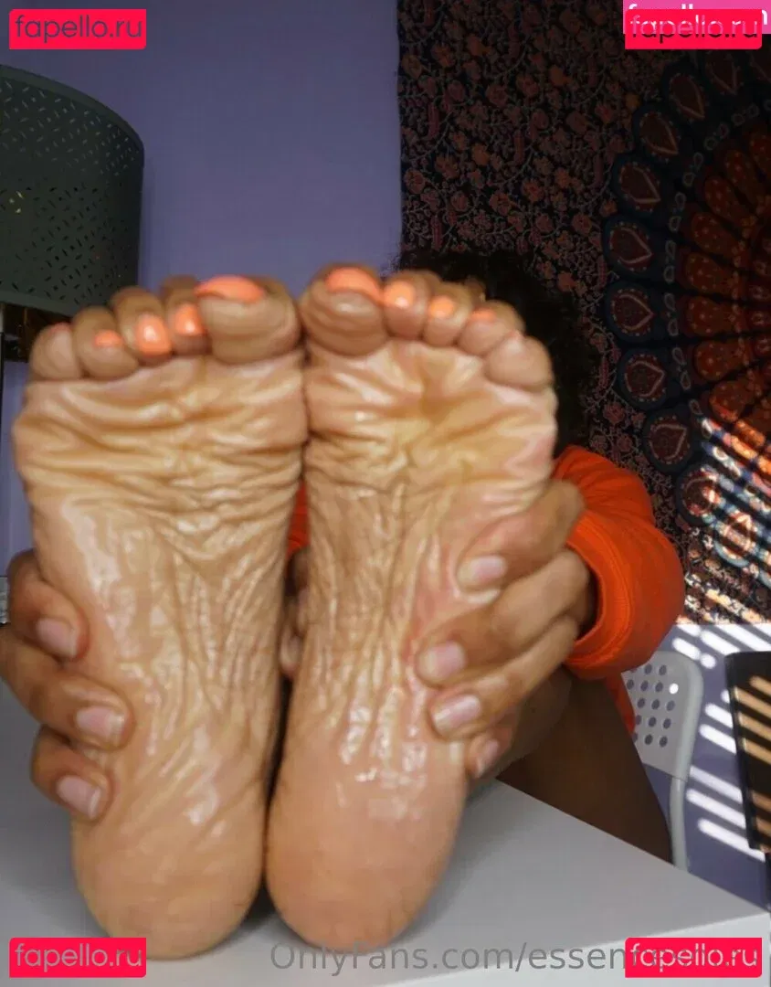 essencesoles Onlyfans Photo Gallery 
