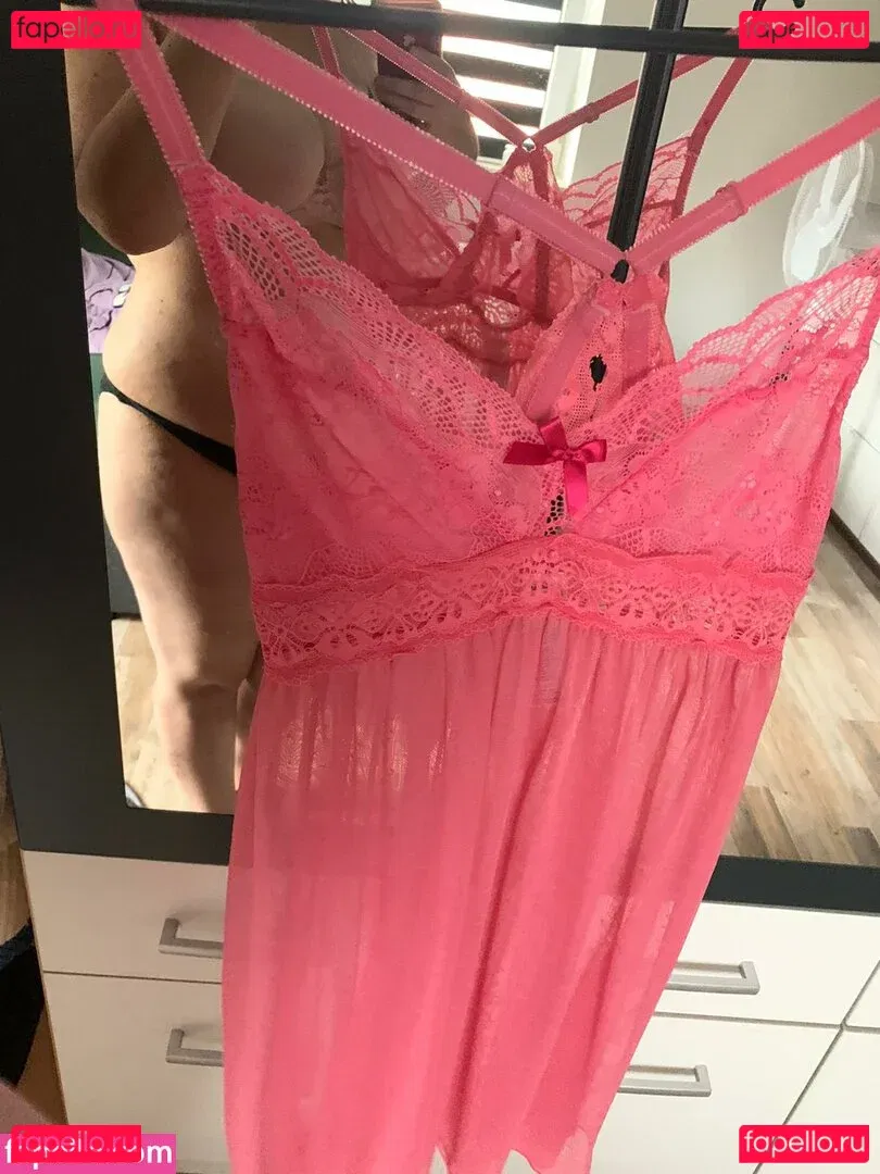 Vanessa Schlechter Onlyfans Photo Gallery 