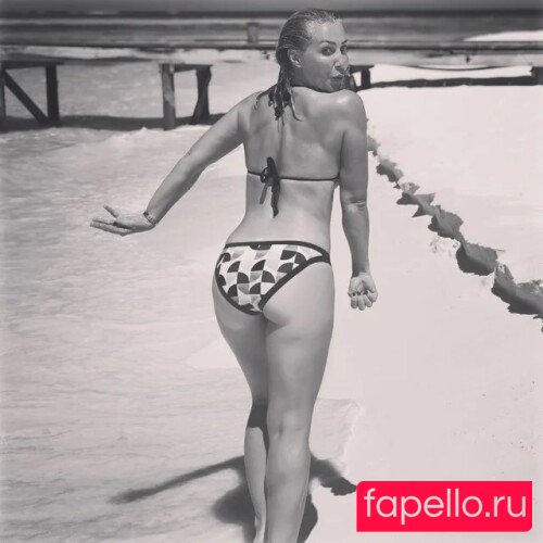 Laura Hamilton Onlyfans Photo Gallery 