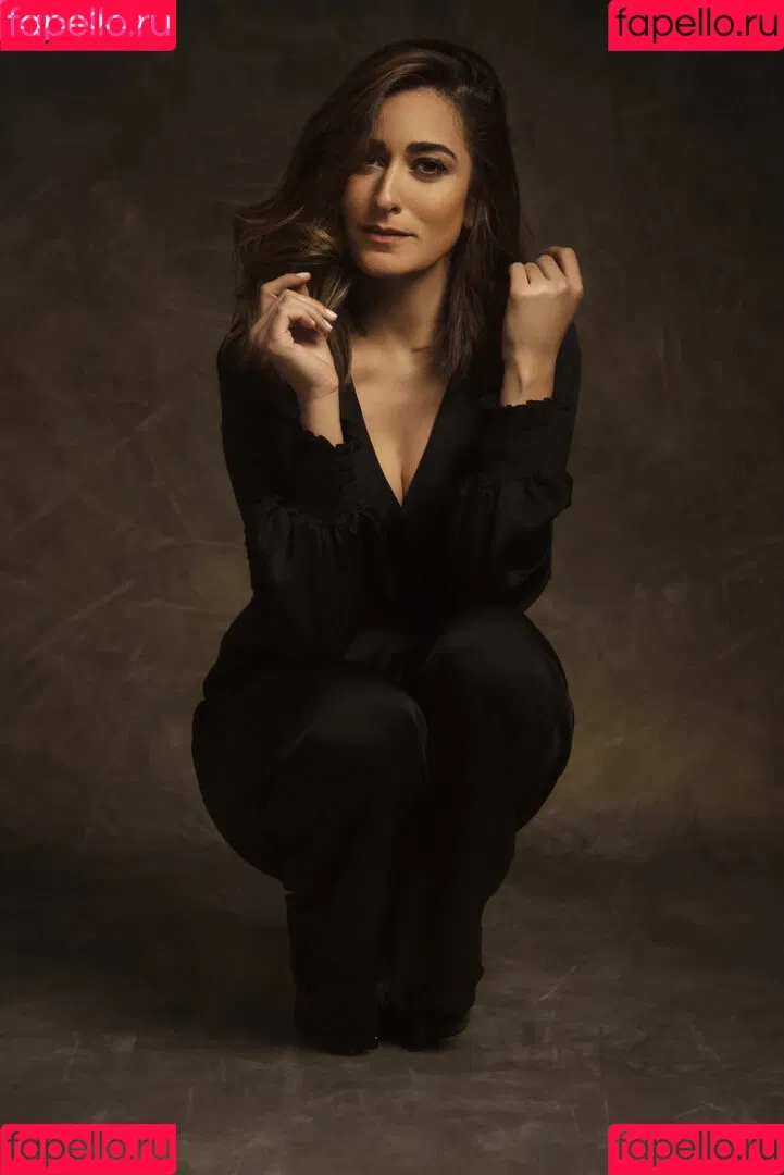 Amina Khalil Onlyfans Photo Gallery 