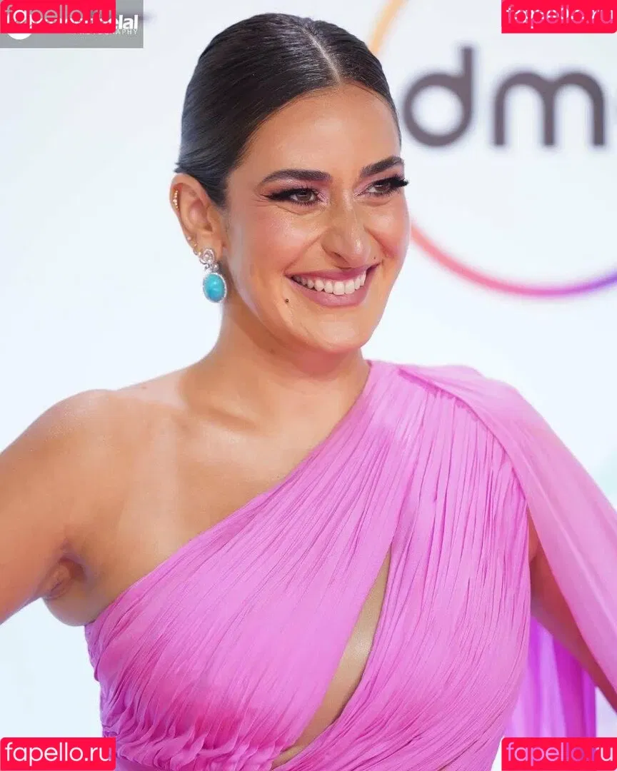 Amina Khalil Onlyfans Photo Gallery 
