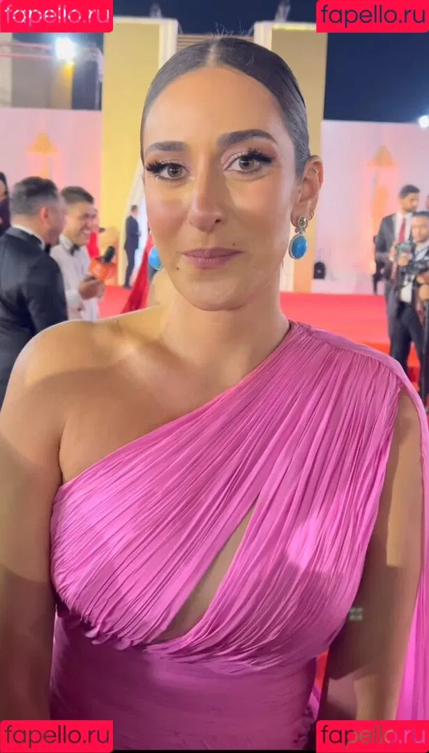 Amina Khalil Onlyfans Photo Gallery 