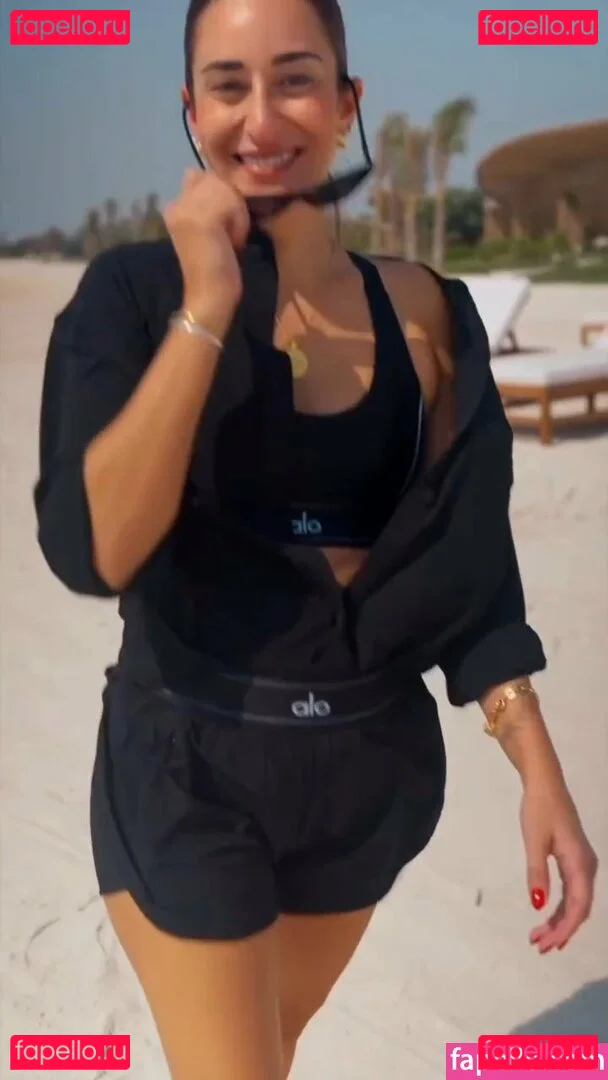 Amina Khalil Onlyfans Photo Gallery 