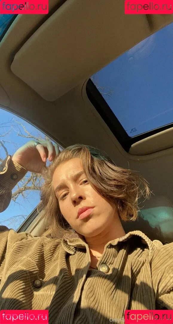 Lexiepeterss Onlyfans Photo Gallery 