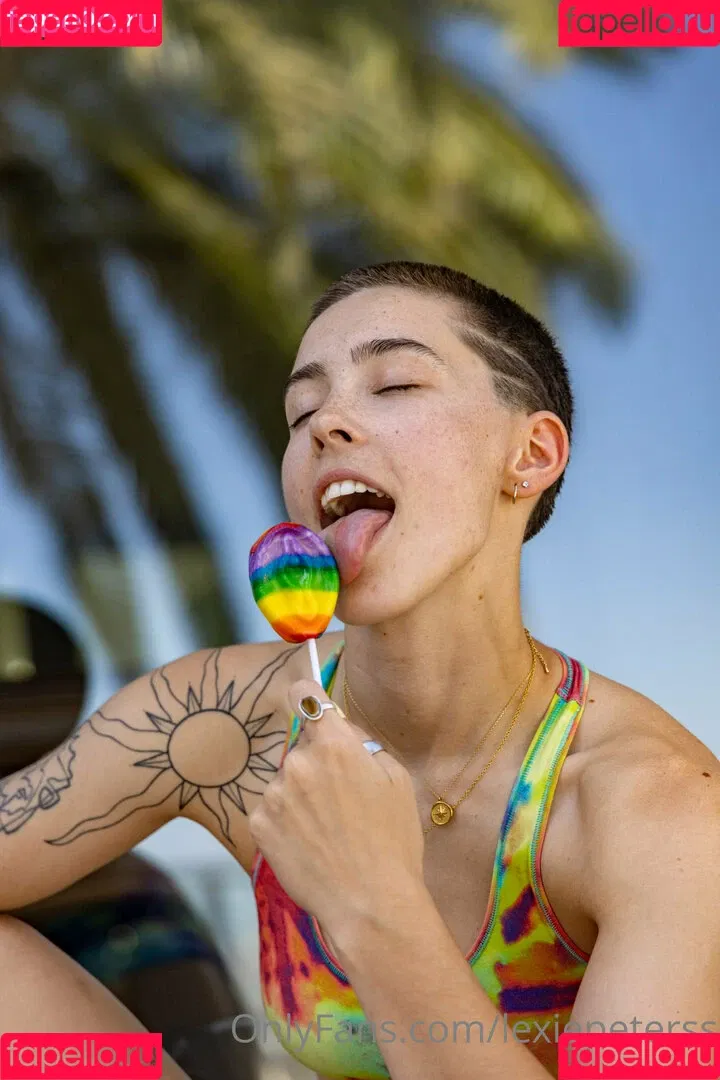 Lexiepeterss Onlyfans Photo Gallery 
