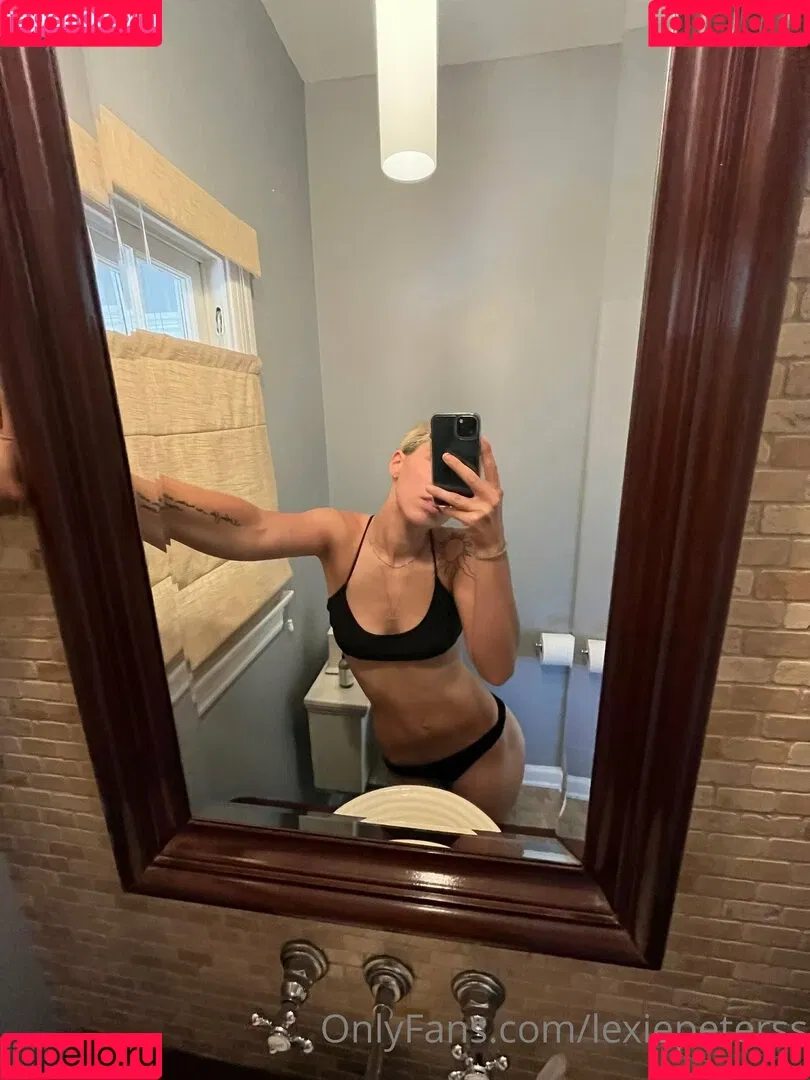 Lexiepeterss Onlyfans Photo Gallery 