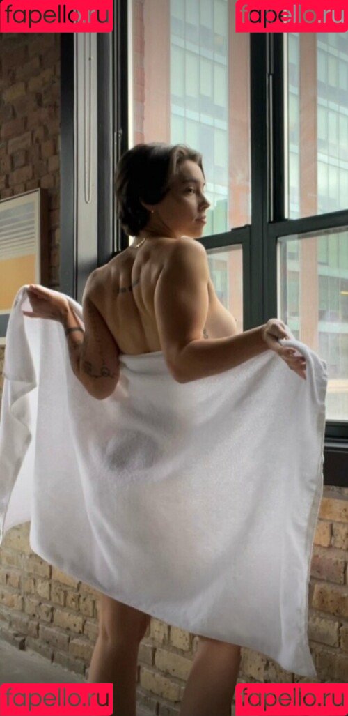 Lexiepeterss Nude Onlyfans Photo 22