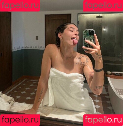 Lexiepeterss Nude Onlyfans Photo 18