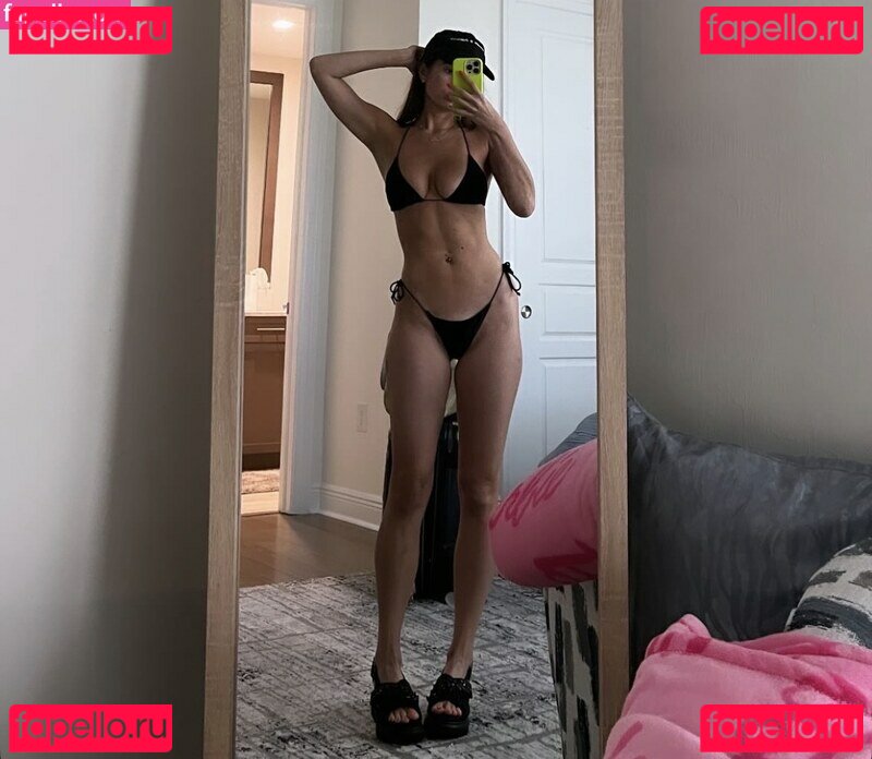 Ashleygiov Nude Onlyfans Photo 13