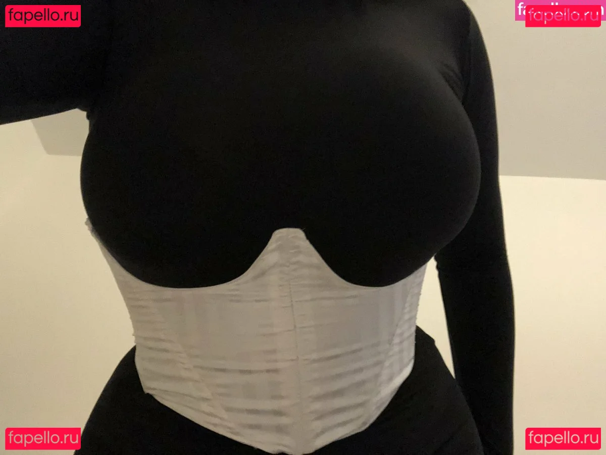 thespicysalmonroll Onlyfans Photo Gallery 