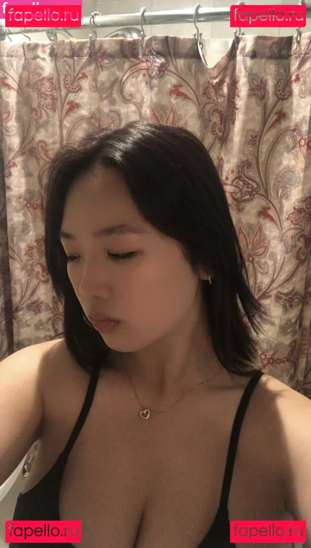 thespicysalmonroll Onlyfans Photo Gallery 