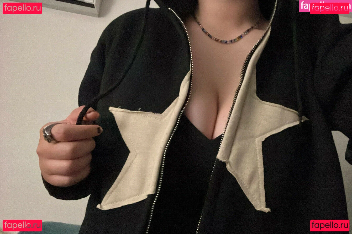 thespicysalmonroll Onlyfans Photo Gallery 