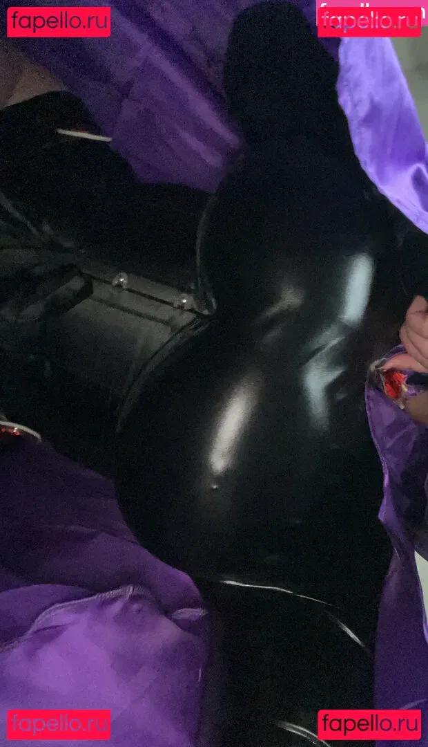 thespicysalmonroll Onlyfans Photo Gallery 