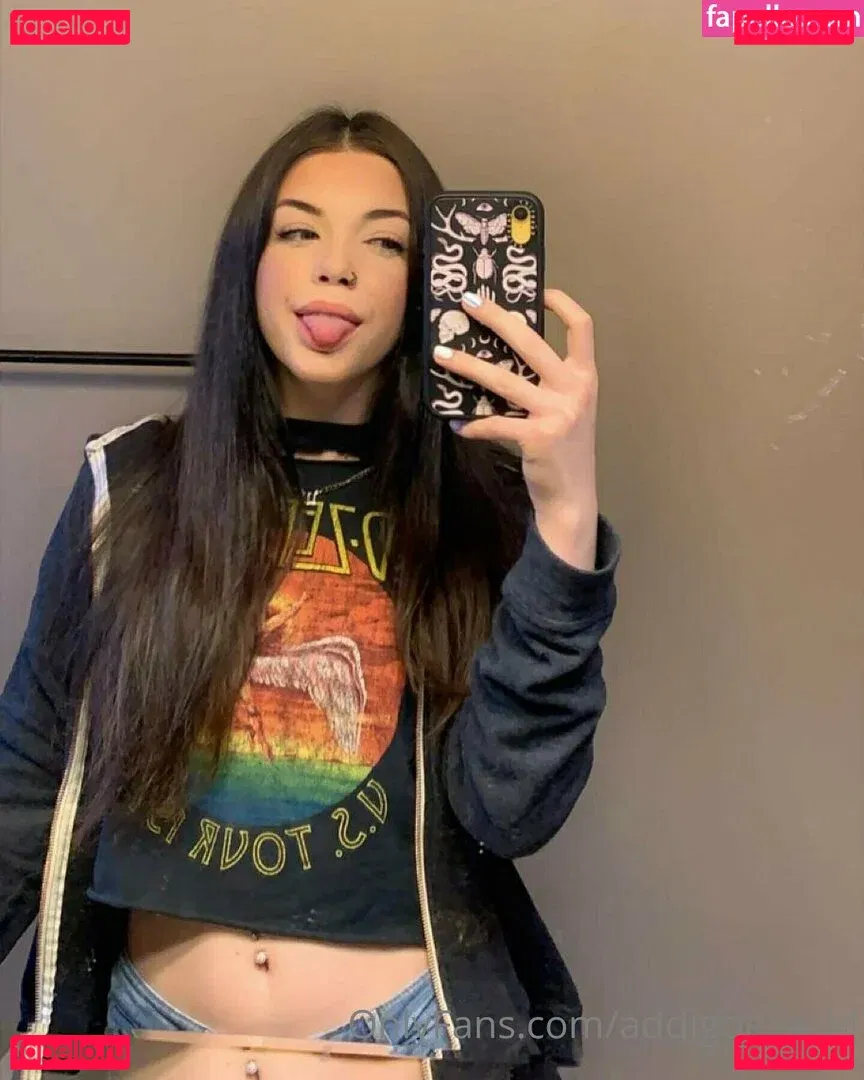 addigoeswild Onlyfans Photo Gallery 