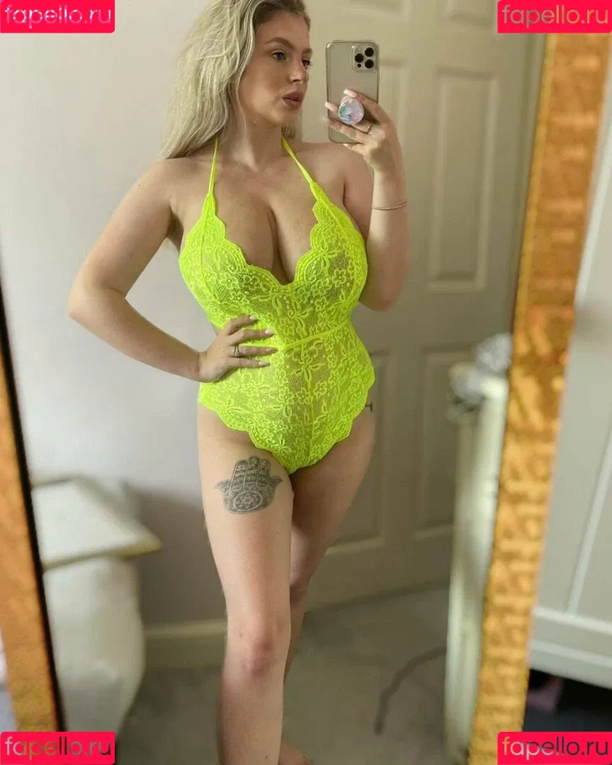 peachnmelons Onlyfans Photo Gallery 