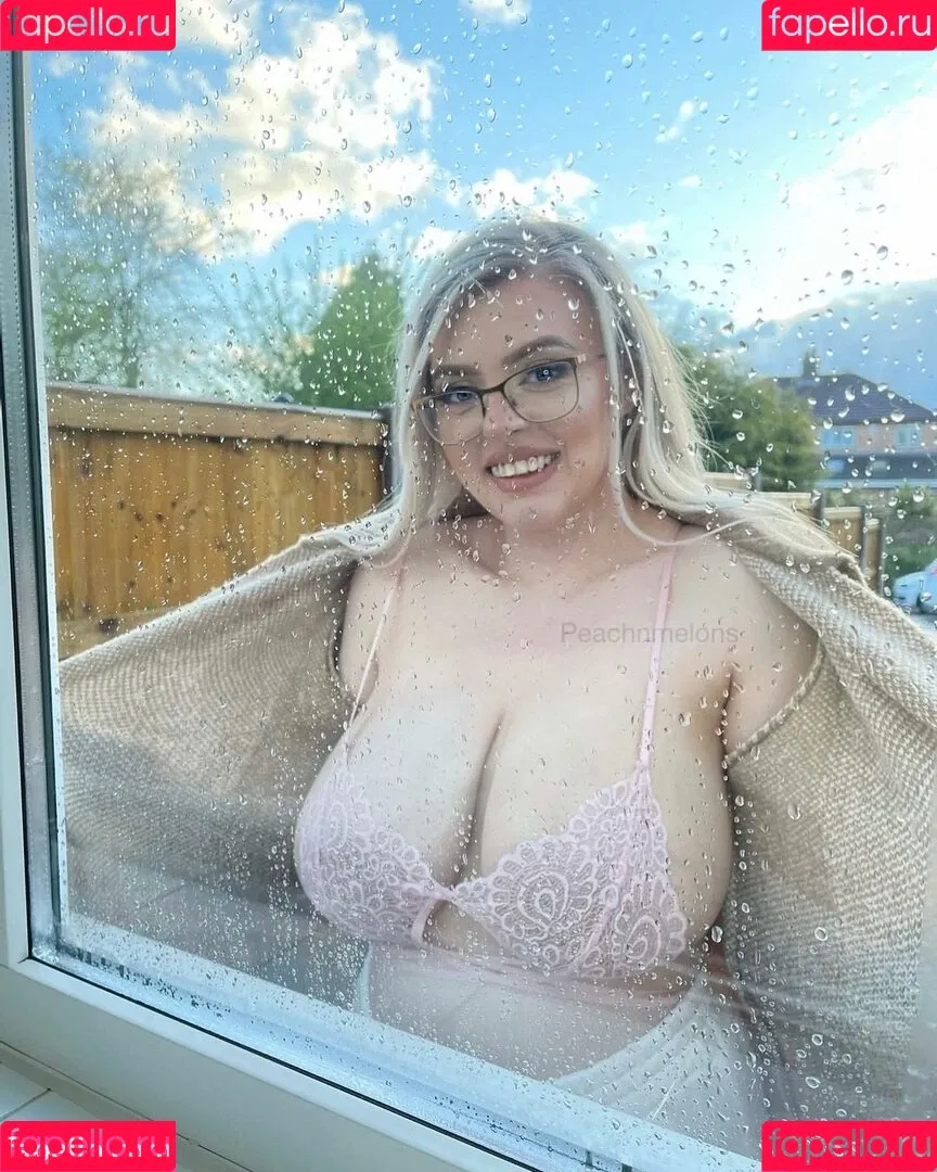peachnmelons Onlyfans Photo Gallery 