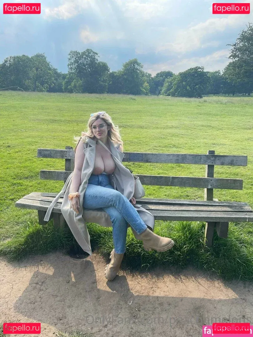 peachnmelons Onlyfans Photo Gallery 