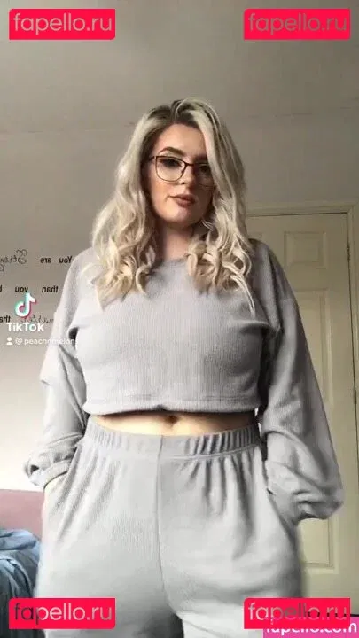 peachnmelons Onlyfans Photo Gallery 