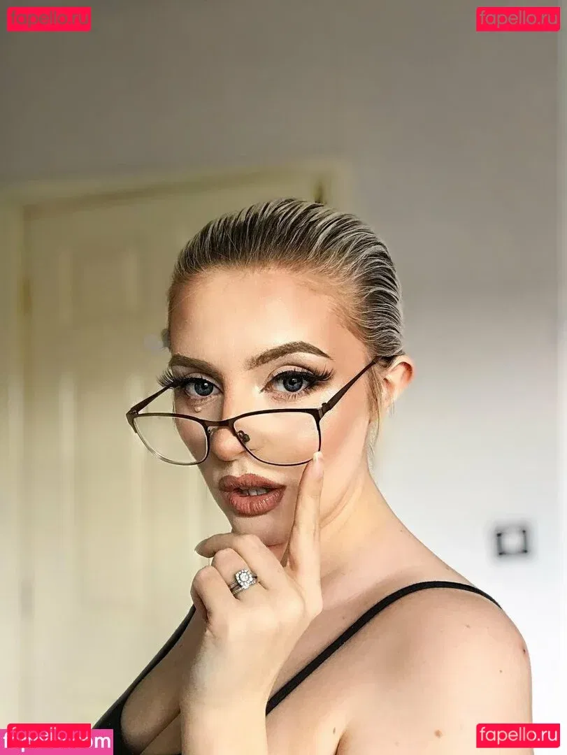 peachnmelons Onlyfans Photo Gallery 