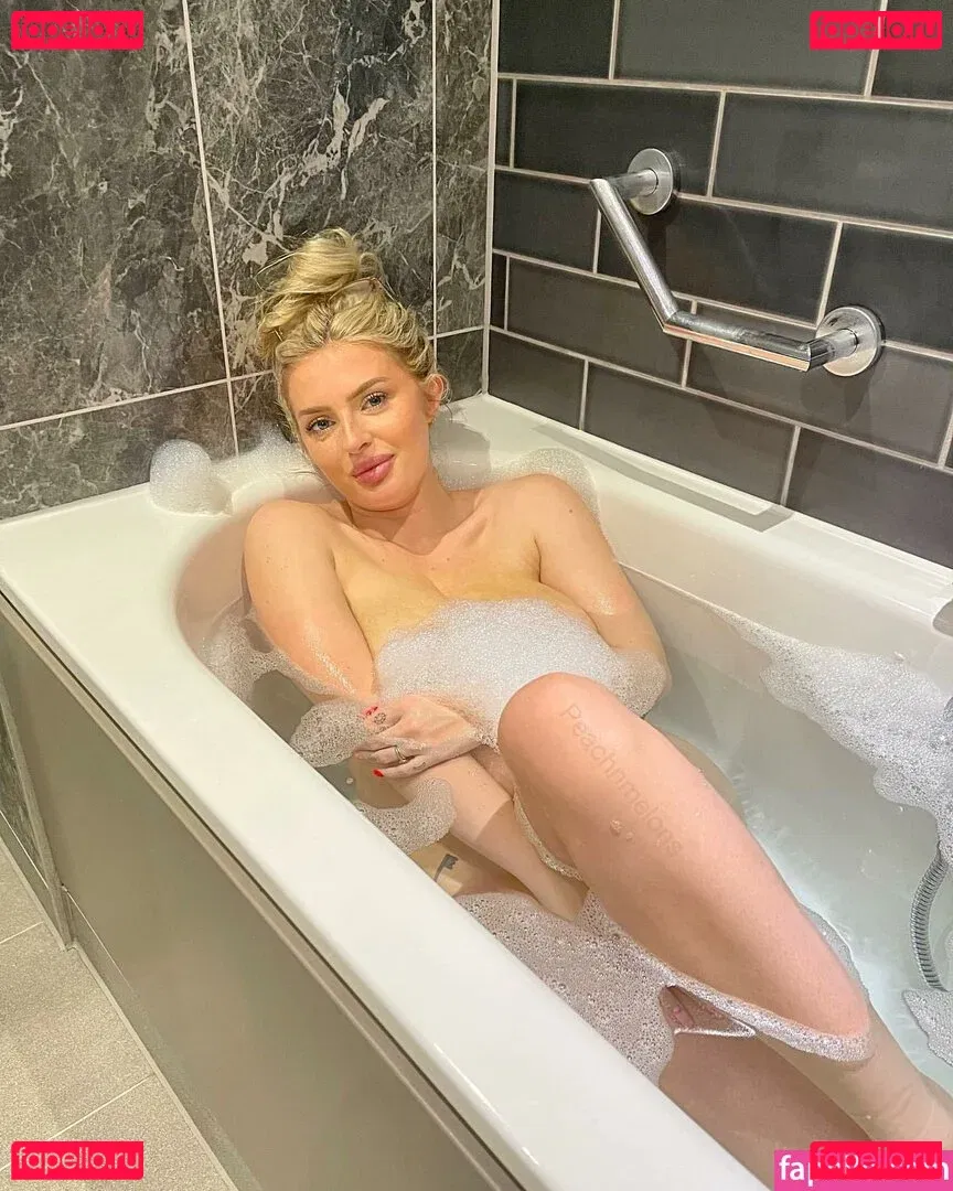 peachnmelons Onlyfans Photo Gallery 