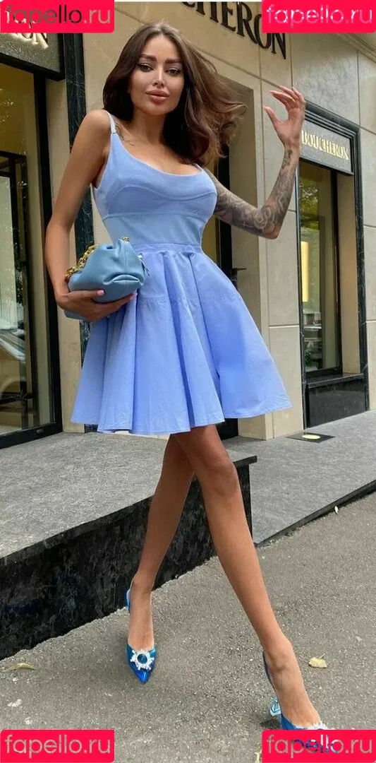 Alena Omovich Onlyfans Photo Gallery 
