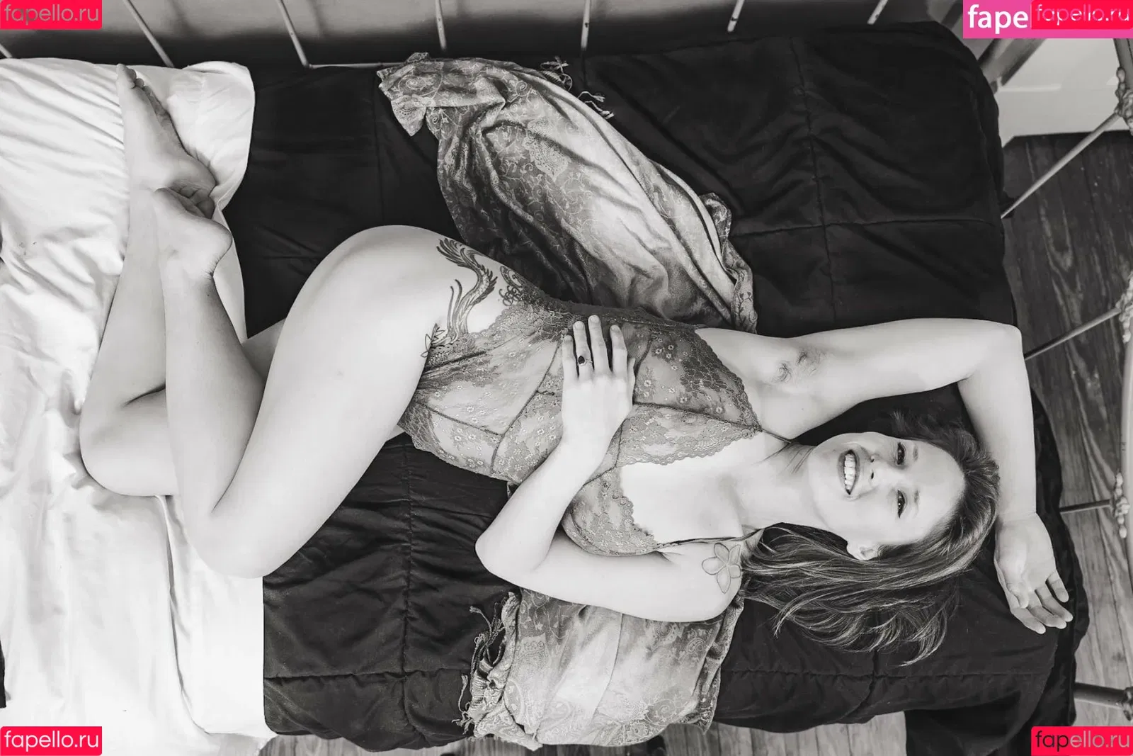 Skyra Fox Onlyfans Photo Gallery 