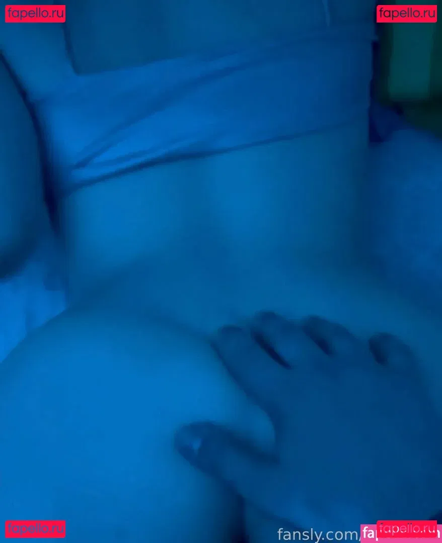 Lera Valerianka Onlyfans Photo Gallery 