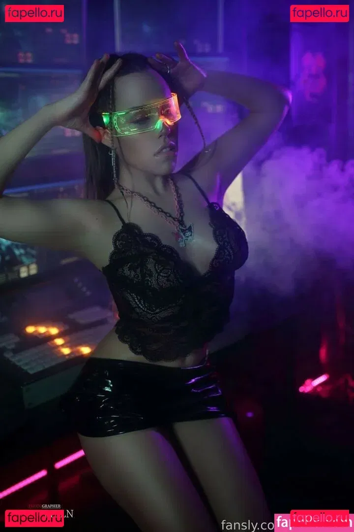 Lera Valerianka Onlyfans Photo Gallery 