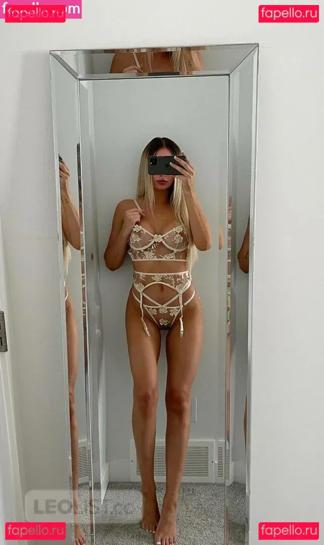 Milan Rose Onlyfans Photo Gallery 