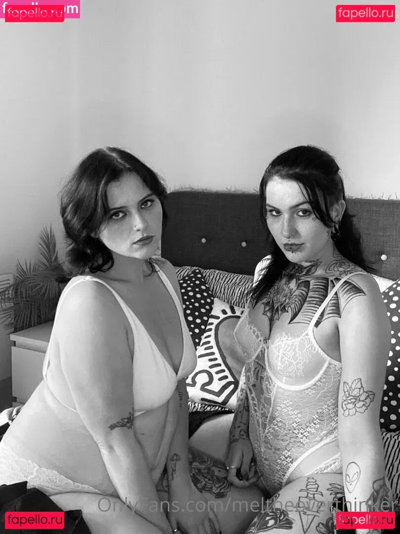 meltheoverthinker Onlyfans Photo Gallery 