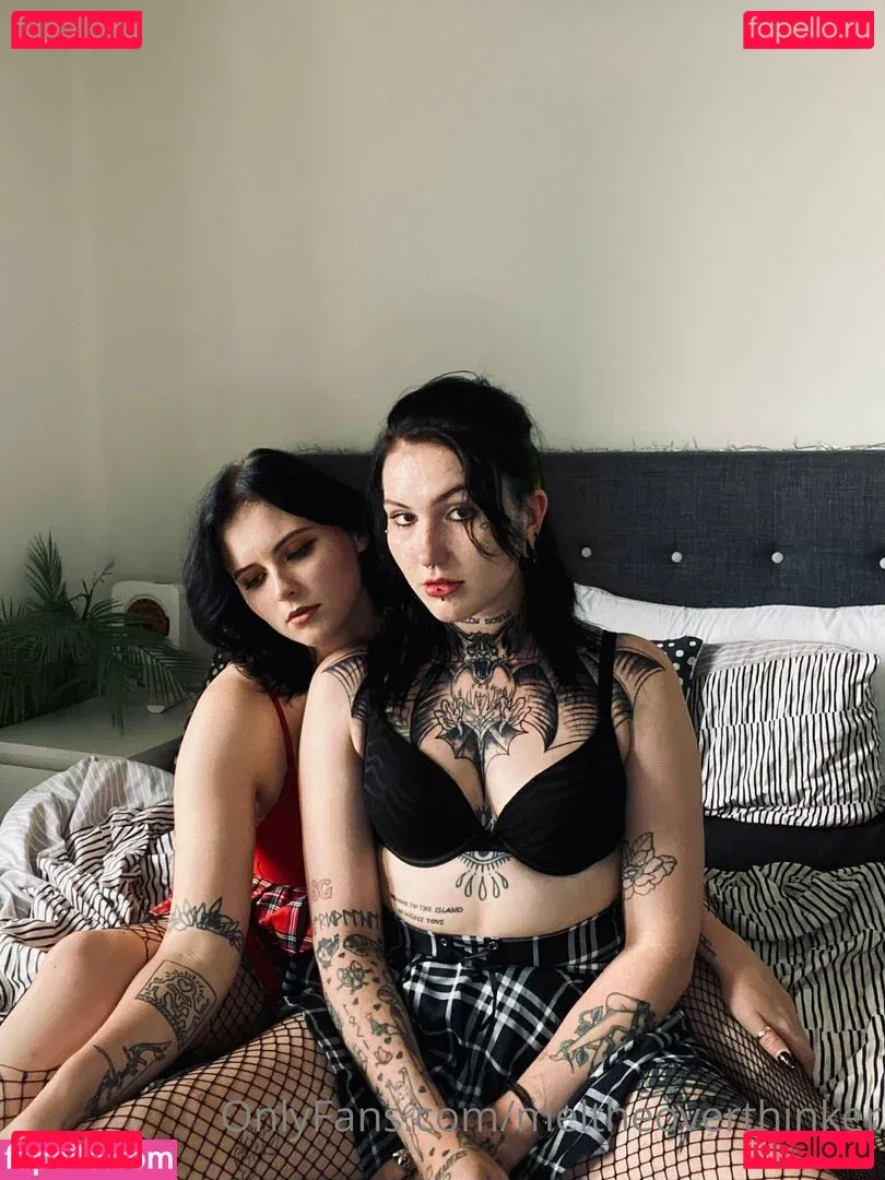 meltheoverthinker Onlyfans Photo Gallery 