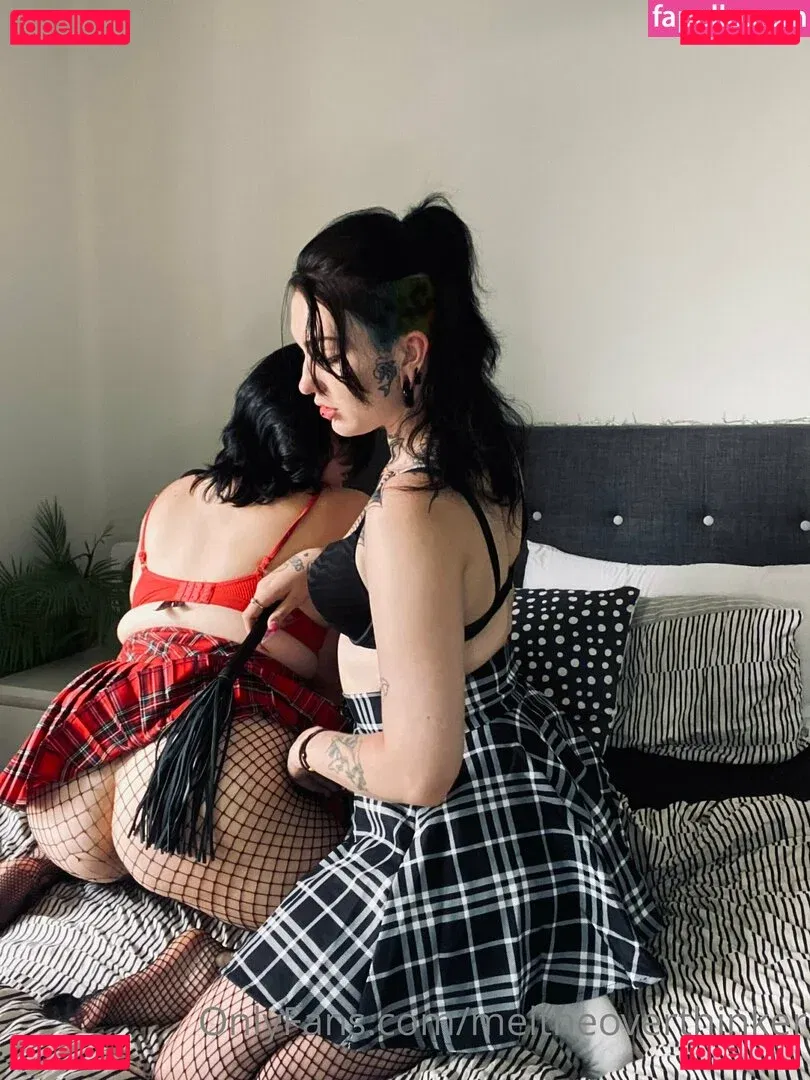 meltheoverthinker Onlyfans Photo Gallery 