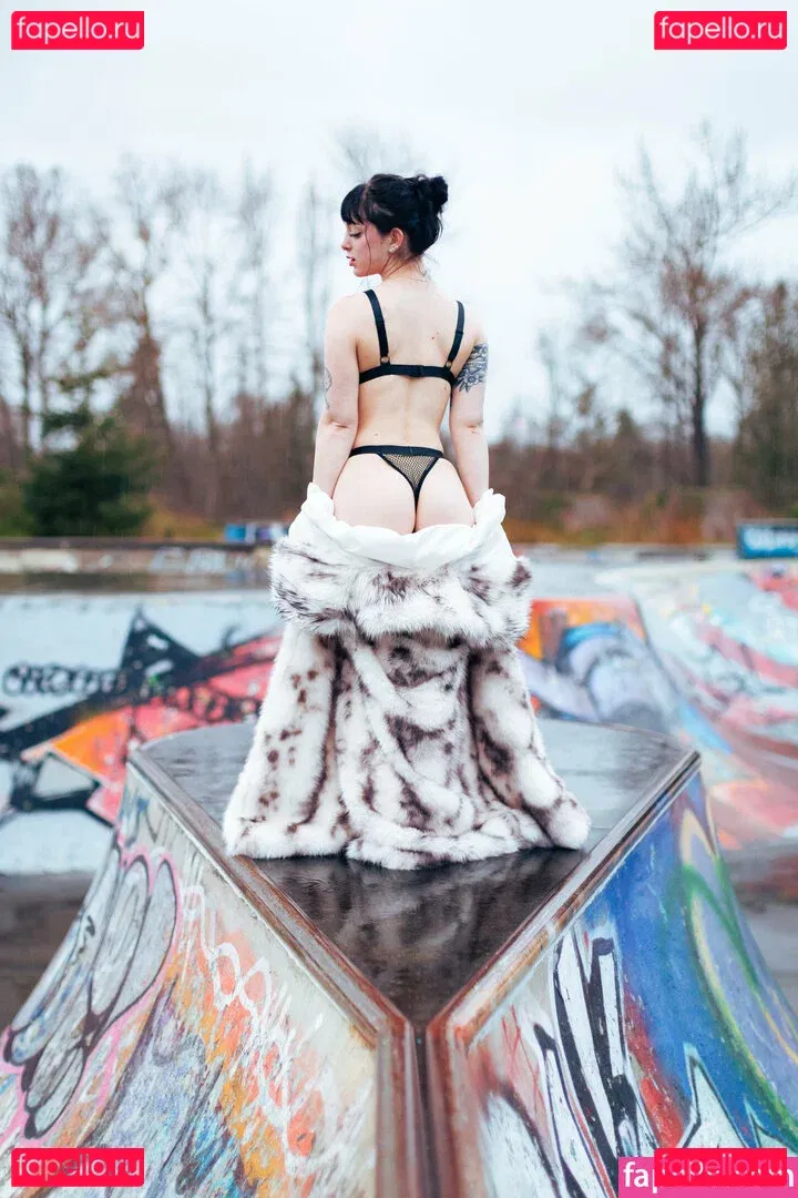 lucy.luvs Onlyfans Photo Gallery 