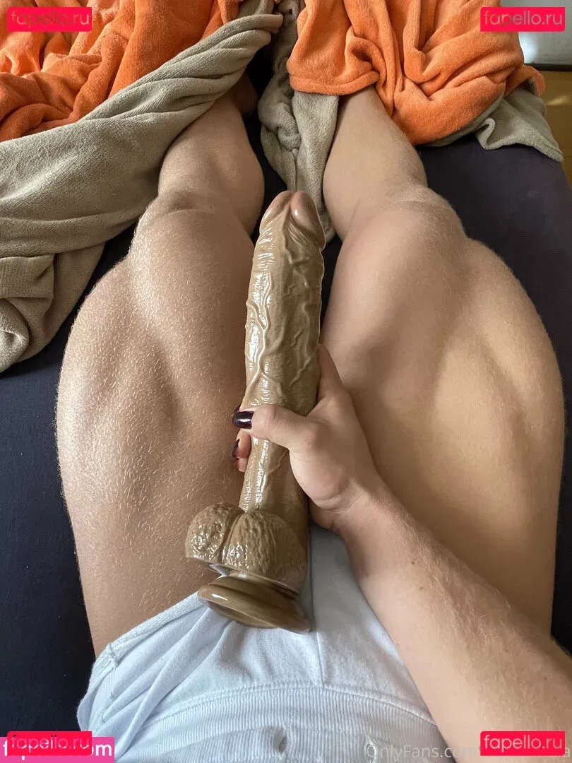 carlainhaia Onlyfans Photo Gallery 