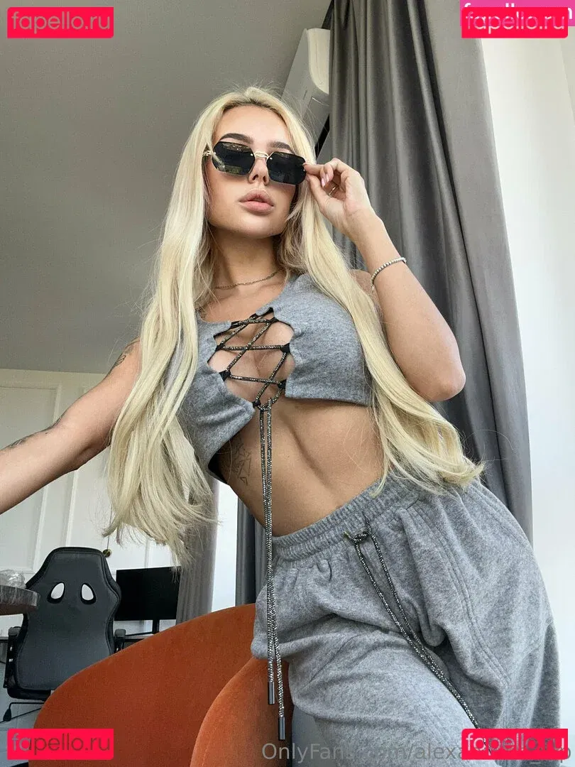 alexaandra_vip Onlyfans Photo Gallery 