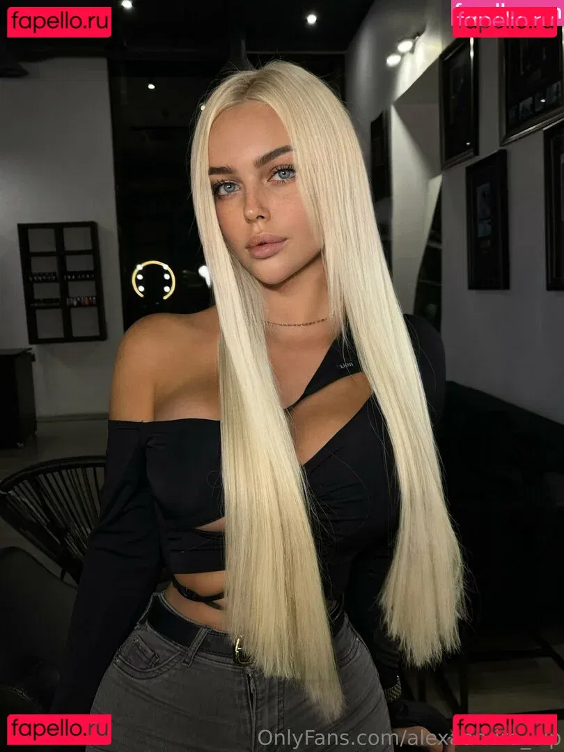 alexaandra_vip Onlyfans Photo Gallery 