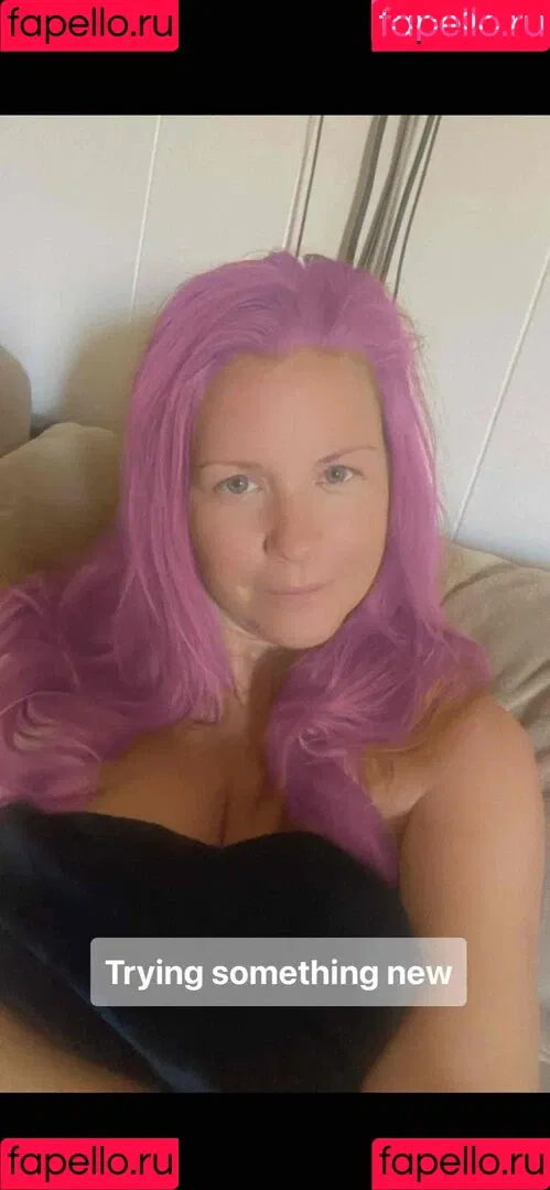 Carrie Keagan Onlyfans Photo Gallery 
