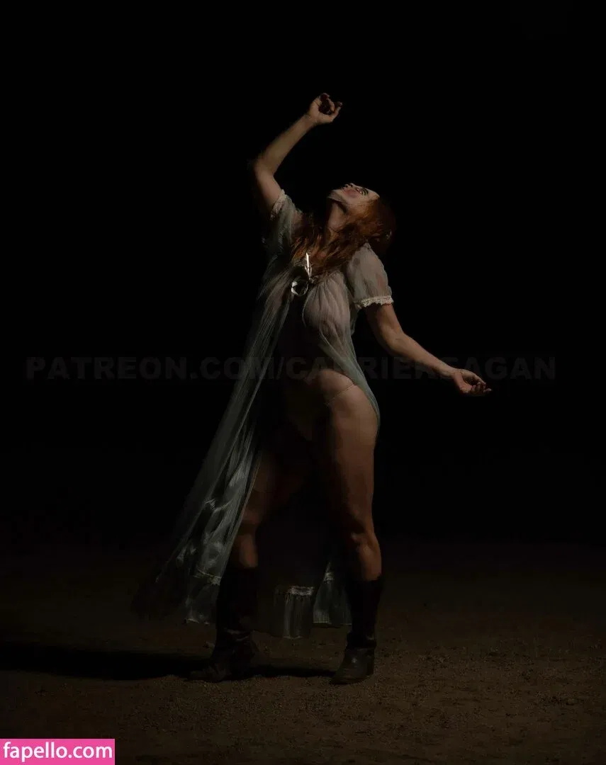 Carrie Keagan Onlyfans Photo Gallery 