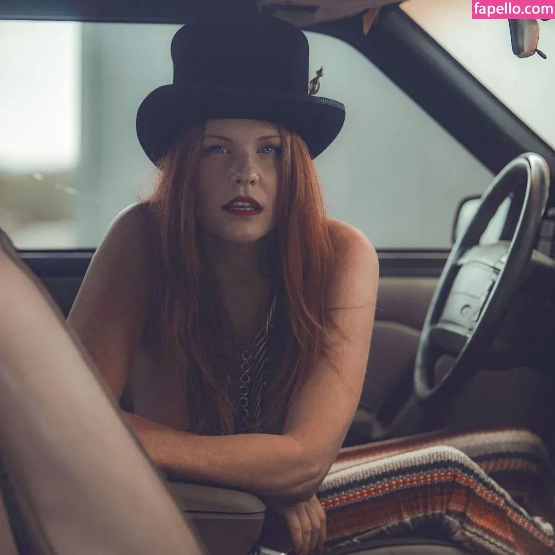 Carrie Keagan Onlyfans Photo Gallery 