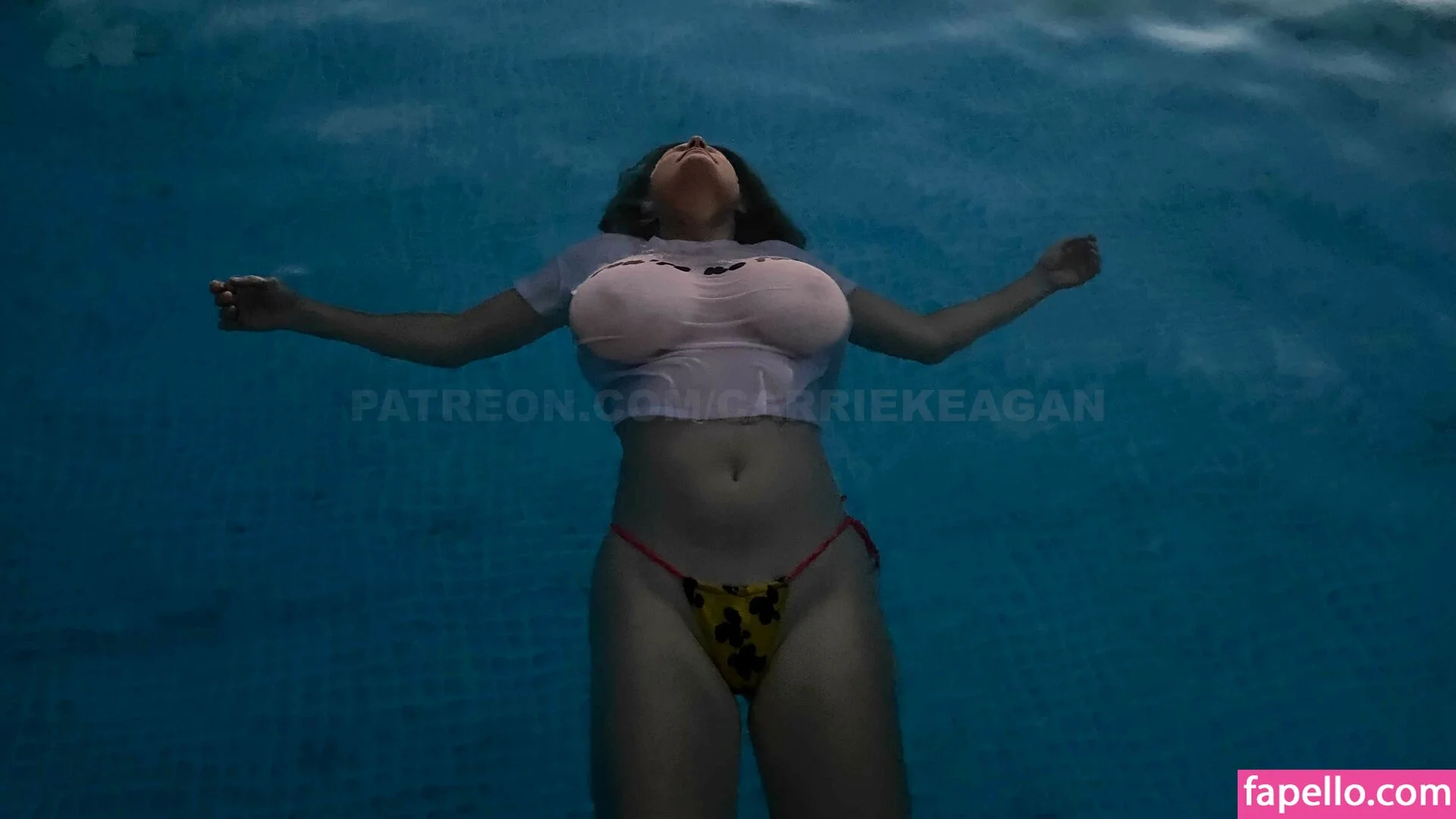 Carrie Keagan Onlyfans Photo Gallery 